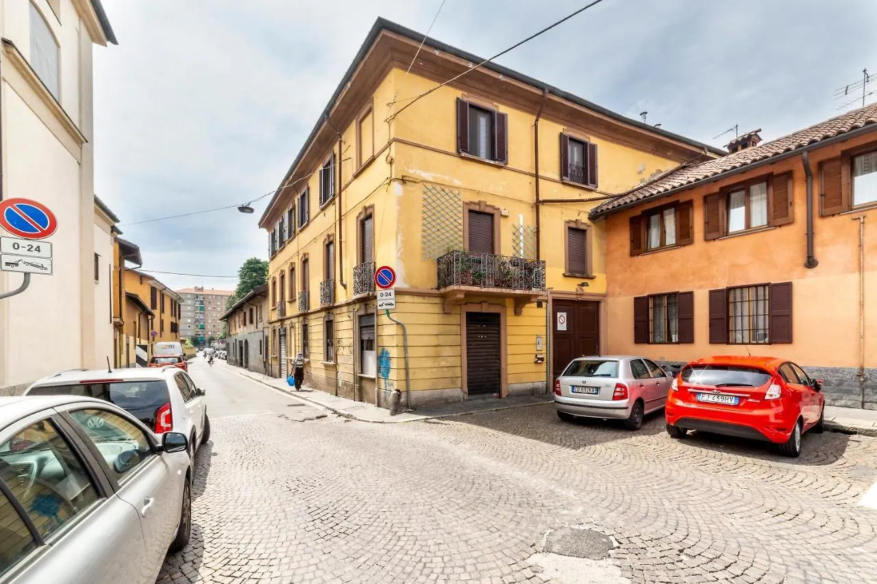 Affori Cosy Apartment Milano